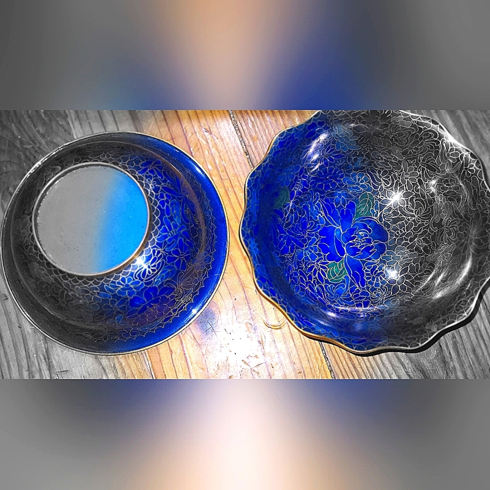 Vintage Blie Floral Cloisonne Bowl